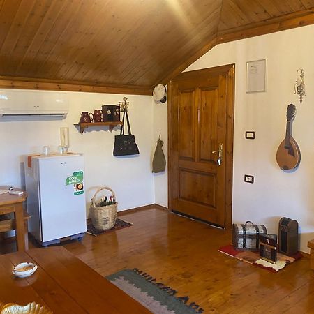 Raisa Guesthouse 12 Берат Екстериор снимка